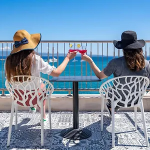 Galeria Valeria Seaside Downtown - Mag Quaint & Elegant Boutique Hotel