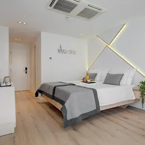 3* Szálloda Pax